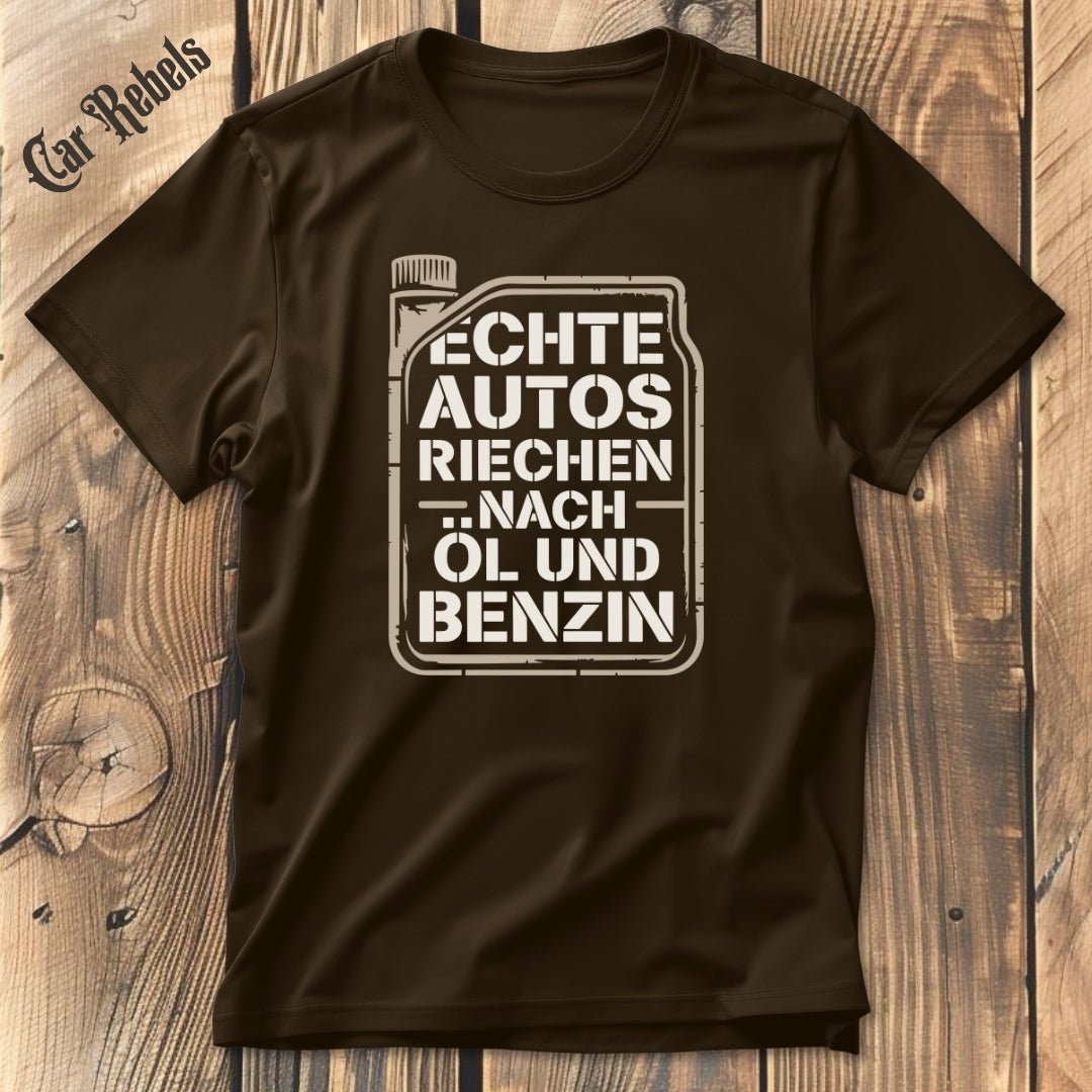 Echte Autos riechen nach Öl und Benzin T-Shirt - Car Rebels